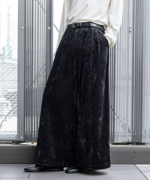HARE(ハレ)の「クラッシュベロアボリュームパンツ(パンツ・【セットアップ対応】ブラック09/【セットアップ対応】ブラウン50・S/M)」の11枚目の写真