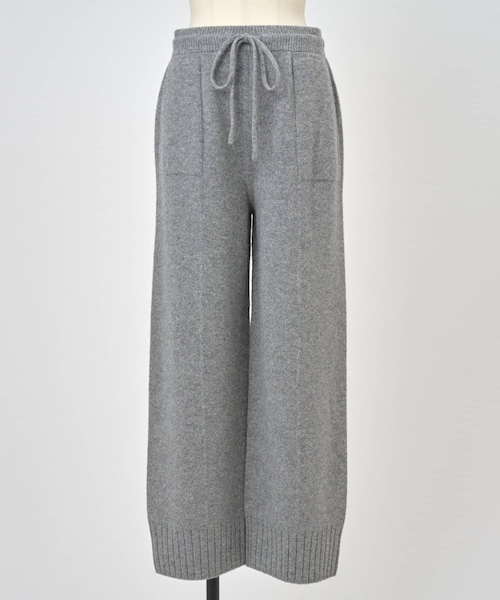 《UMARMUNG》ウールニットパンツ