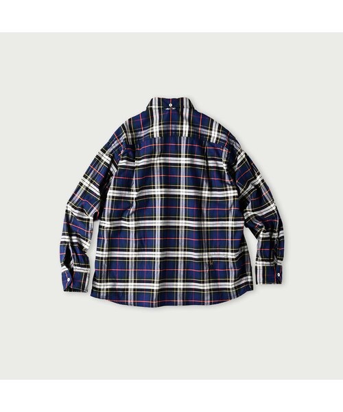 45R（フォーティファイブアール）の「504オックスのタックボタンダウンオーシャンブラウス（その他・レディース・36-オレンジタータン/76-ネイビータータン・02-M/03-L/04-XL）」の3枚目の写真