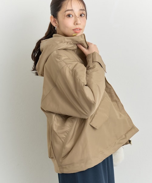 un dix cors（アンディコール）の「《大人カジュアルに》ナイロン中綿フードMA-1ジャケット（ナイロンジャケット・レディース・カーキ/ベージュ/ブラック・F）」の3枚目の写真