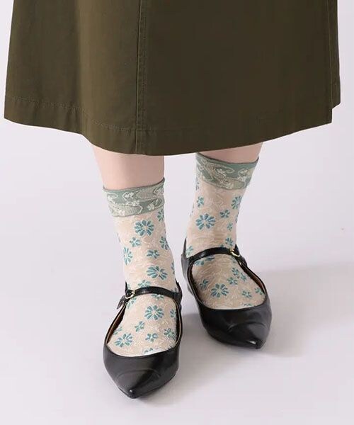靴下屋(クツシタヤ)の「JAPANオリエンタルフロートショートソックス/011133012(その他・シロ01/ヌレバイロ12/クチバイロ25/ウスベニイロ31/マツバイロ77/アオフジイロ81・F)」の1枚目の写真