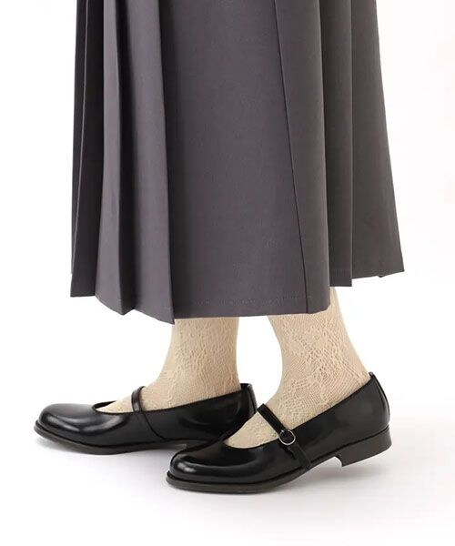 靴下屋(クツシタヤ)の「ラッセルレーシーフラワータイツ/011900204(その他・キナリ04/ライトベージュ05/サラシ09/クロ12・M)」の2枚目の写真