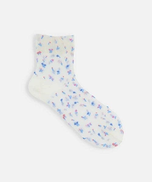 靴下屋（クツシタヤ）の「シアーフラワーショートソックス/011133054（その他・オフホワイト01/キナリ×ブルーフラワー04/クロ12/ピンク30/クリーム60/ダルサックス81・F）」の8枚目の写真