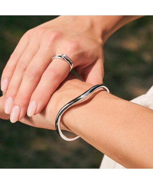 By Invite Only（バイインバイトオンリー）の「Silver Galia Bangle（その他・レディース・Silver・Other）」の4枚目の写真