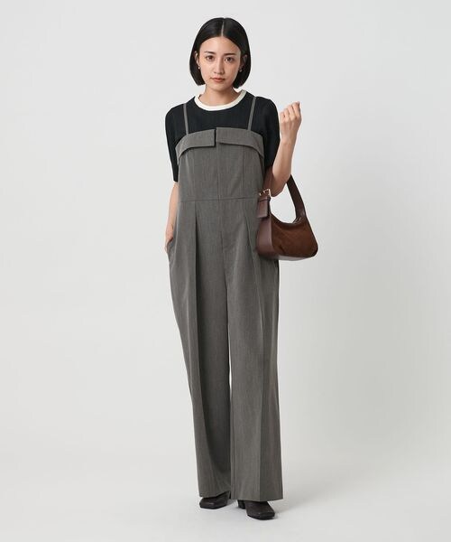 BEAUTY&YOUTH UNITED ARROWS(ビューティーアンドユースユナイテッドアローズ)の「ドレープツイルオールインワン ウォッシャブル(オールインワン・サロペット・レディース・BLACK(10)/MD.GRAY(22)/NAVY(49)・S/M)」の4枚目の写真