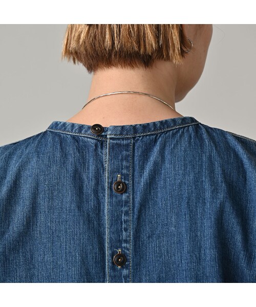 45R（フォーティファイブアール）の「麦比古デニムのまるパフブラウス（加工）（その他・レディース・77-インディゴ 重・02-M/03-L）」の11枚目の写真