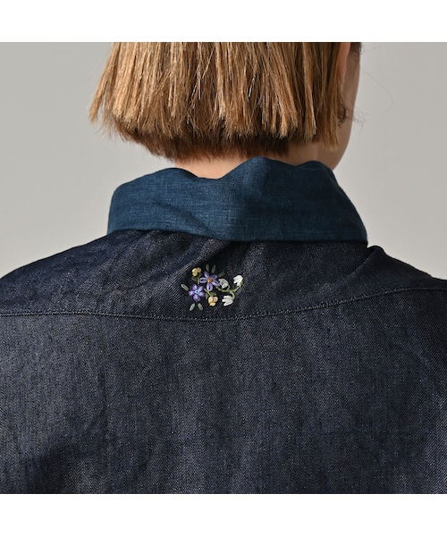 45R（フォーティファイブアール）の「リネン重ね刺繍のボレロ（藍