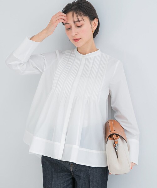 URBAN RESEARCH ROSSO（アーバンリサーチロッソ）の「フレアシルエットピンタックブラウス（シャツ/ブラウス・レディース・OFF WHITE/BLUE・Free）」の2枚目の写真