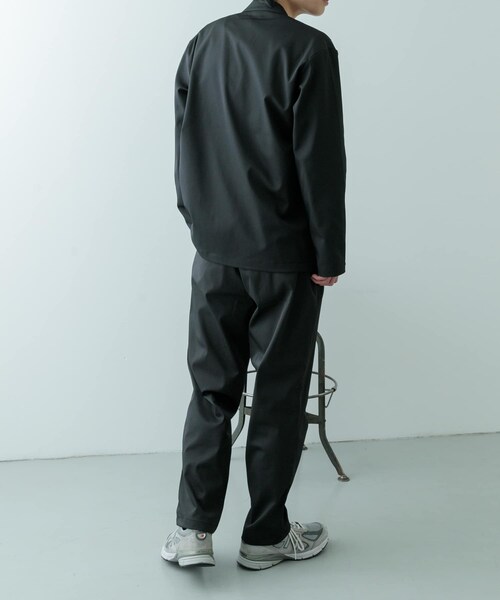 ITEMS URBANRESEARCH（アイテムズ アーバンリサーチ）の「『セットアップ対応』マシンウォッシャブルピケノーラペルジャケット（テーラードジャケット・メンズ・BLK/KHK/NVY・M/L）」の15枚目の写真