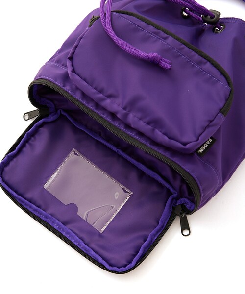 ADAM ET ROPE'(アダムエロペ)の「《別注》【FADEN/ファーデン】008 Lou(バックパック/リュック・メンズ・オリーブ/パープル・F)」の5枚目の写真