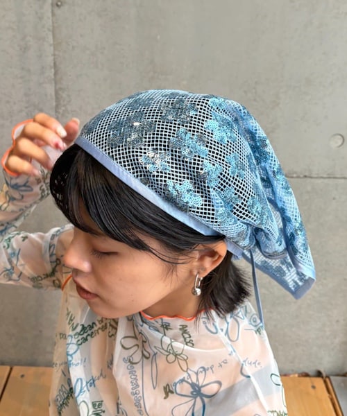 CIAOPANIC TYPY（チャオパニックティピー）の「★【HELLO.SANFRANCISCO/ハローサンフランシスコ】スパンコールスカーフ（バンダナ/スカーフ・レディース・グリーン/サックスブルー/パープル・ONE）」の2枚目の写真