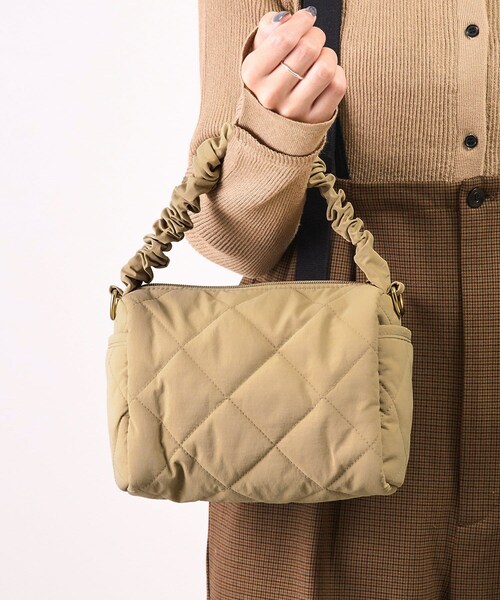 3coins(3coins)の「2wayキルティングショルダーバッグ(ショルダーバッグ・レディース・カーキ/ブラック/ネイビー/ベージュ・FREE)」の3枚目の写真