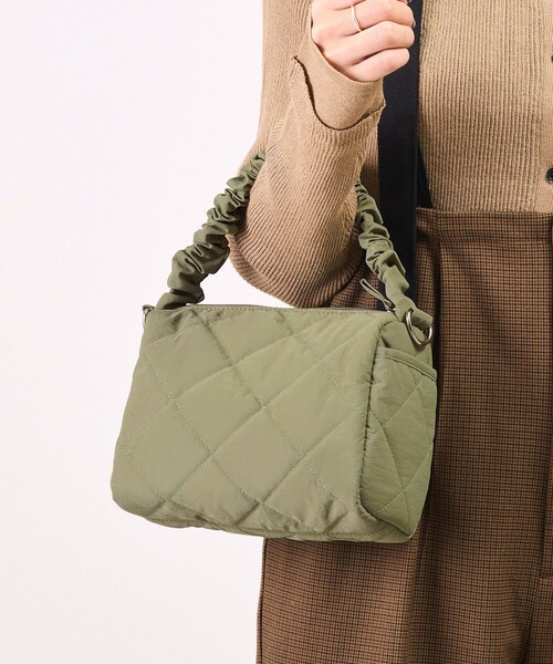 3coins(3coins)の「2wayキルティングショルダーバッグ(ショルダーバッグ・レディース・カーキ/ブラック/ネイビー/ベージュ・FREE)」の1枚目の写真