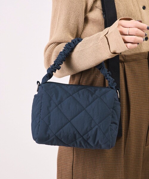3coins(3coins)の「2wayキルティングショルダーバッグ(ショルダーバッグ・レディース・カーキ/ブラック/ネイビー/ベージュ・FREE)」の4枚目の写真