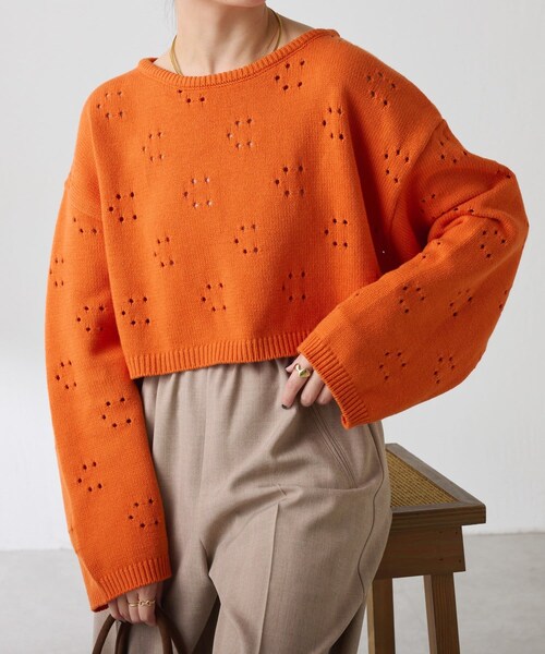 立松富雄作『花とシャトー (皐月)』(油彩)