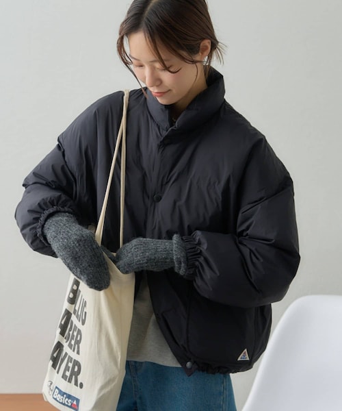 CIAOPANIC TYPY(チャオパニックティピー)の「【GEVACO】ノンステッチミドルダウンジャケット(ダウンジャケット/コート・レディース・ベージュ/ブラック/イエロー・S/L/M)」の2枚目の写真