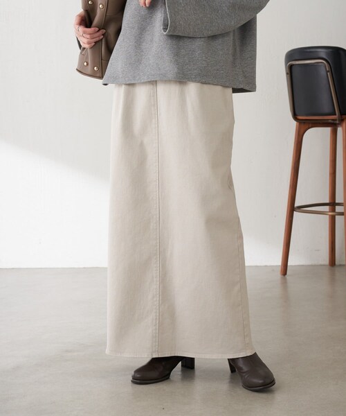 COLLAGE GALLARDAGALANTE（コラージュガリャルダガランテ）の「【ストレッチ生地◎】Q.anos ナローデニムスカート（デニムスカート・レディース・ブルー/ライトグレー・0/1）」の2枚目の写真