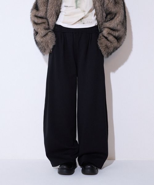 JEANASIS(ジーナシス)の「スウェットコクーンタックパンツ(その他・レディース・ブラック(09)/オートミール(11)/グレー(15)/ネイビー(88)・FREE)」の1枚目の写真