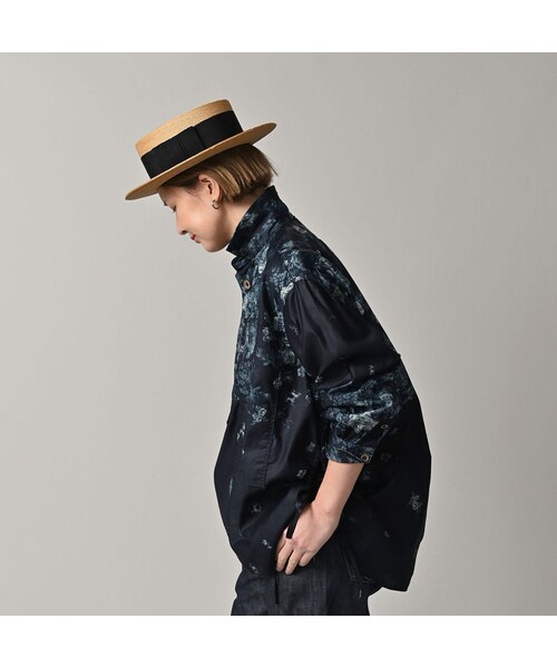 45R（フォーティファイブアール）の「インディゴ抜染ローズプリントのボーイフレンドシャツ（その他・レディース・71-インディゴベース抜染/73-インディゴ抜染・00-フリー）」の14枚目の写真