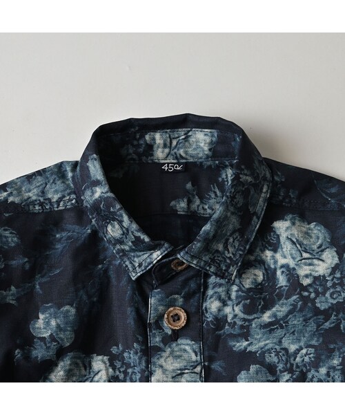 45R（フォーティファイブアール）の「インディゴ抜染ローズプリントのボーイフレンドシャツ（その他・レディース・71-インディゴベース抜染/73-インディゴ抜染・00-フリー）」の18枚目の写真