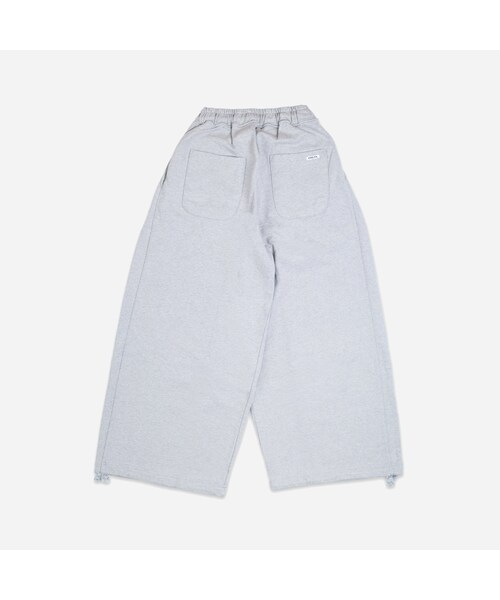 ANGLAN（アングラン）の「DOUBLE VALLEY TUCK SWEAT PANTS - GREY MELANGE（その他・メンズ・other・M/L）」の4枚目の写真