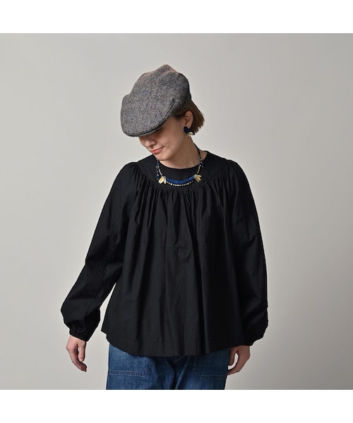 45R（フォーティファイブアール）の「スーピマバチストのタックギャザーブラウス（その他・レディース・92-クロ・00-フリー）」の7枚目の写真