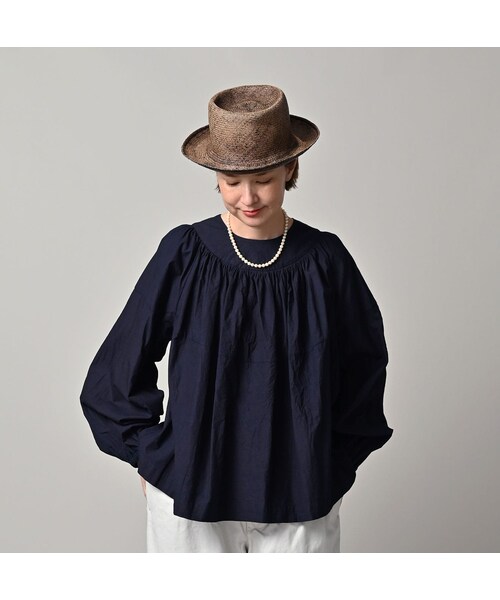45R（フォーティファイブアール）の「スーピマバチストのタックギャザーブラウス（インディゴ）（その他・レディース・73-インディゴ・00-フリー）」の4枚目の写真
