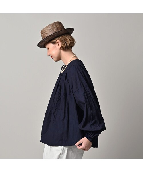 45R（フォーティファイブアール）の「スーピマバチストのタックギャザーブラウス（インディゴ）（その他・レディース・73-インディゴ・00-フリー）」の5枚目の写真