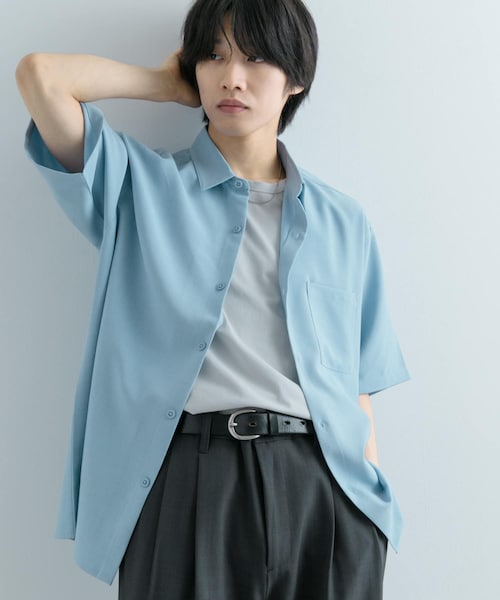 SENSE OF PLACE by URBAN RESEARCH(センスオブプレイスバイアーバンリサーチ)の「『ユニセックス』『UR TECH DRYLUXE』リネンライクシャツ(5分袖)(シャツ/ブラウス・メンズ・GREIGE/CHARCOAL/NAVY/L.BLUE/BROWN/ORANGE・S/M/L)」の5枚目の写真