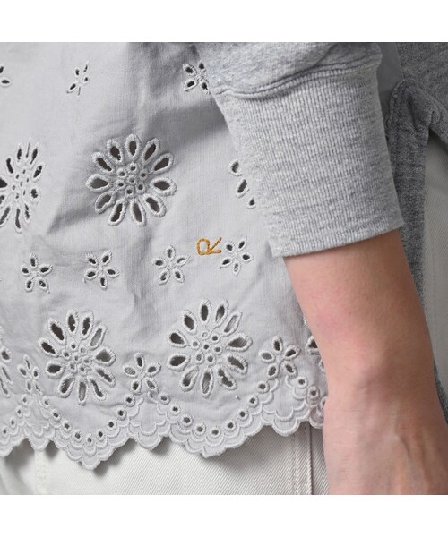 45R（フォーティファイブアール）の「裏毛×カットワークのスウェット（トップ）（トップス・レディース・23-グレートップ・00-フリー）」の12枚目の写真