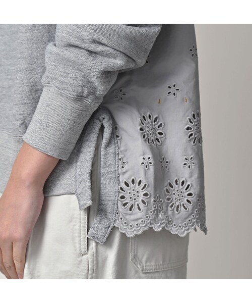 45R（フォーティファイブアール）の「裏毛×カットワークのスウェット（トップ）（トップス・レディース・23-グレートップ・00-フリー）」の9枚目の写真