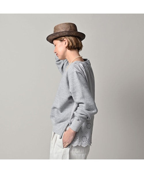 45R（フォーティファイブアール）の「裏毛×カットワークのスウェット（トップ）（トップス・レディース・23-グレートップ・00-フリー）」の5枚目の写真