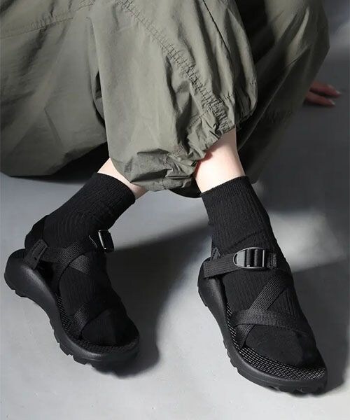 靴下屋(クツシタヤ)の「2×2リブショートソックス/011134590(その他・レディース・オフホワイト01/サラシ09/シルバーグレー10/クロ12/チャコールモク18/リネンベージュ20/モスブラウン24/グレージュ29/ピンク31/エンジェルピンク36/ビビッドピンク37/ノーマルレッド42/ダークレッド44/ヴィンテージレッド48/クリーム60/クロムイエロー64/イエロー66/グリーン72/マッチャ75/メロン77/ミントサックス80/スモーキーサックス81/サックス83/コン84/ダークターコイズ85/パンチブルー88/インディゴ89/ラベンダー96・F)」の7枚目の写真