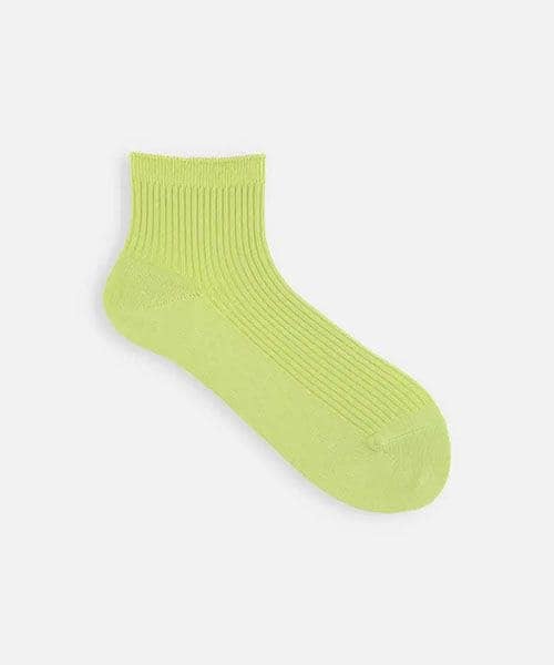 靴下屋(クツシタヤ)の「2×2リブショートソックス/011134590(その他・レディース・オフホワイト01/サラシ09/シルバーグレー10/クロ12/チャコールモク18/リネンベージュ20/モスブラウン24/グレージュ29/ピンク31/エンジェルピンク36/ビビッドピンク37/ノーマルレッド42/ダークレッド44/ヴィンテージレッド48/クリーム60/クロムイエロー64/イエロー66/グリーン72/マッチャ75/メロン77/ミントサックス80/スモーキーサックス81/サックス83/コン84/ダークターコイズ85/パンチブルー88/インディゴ89/ラベンダー96・F)」の20枚目の写真