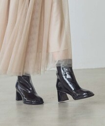 Gready Brilliant（グレディブリリアン）の「エナメルショートブーツ（その他）」