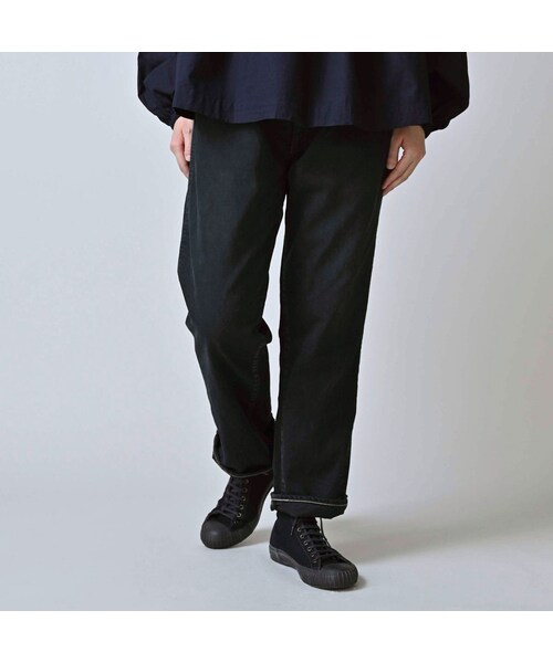 45R（フォーティファイブアール）の「ライ麦デニムのクロスビー5（再び・淡 ブラック）（パンツ・レディース・62-R66 股下70cm/63-R66 股下75cm・08-34インチ）」の6枚目の写真