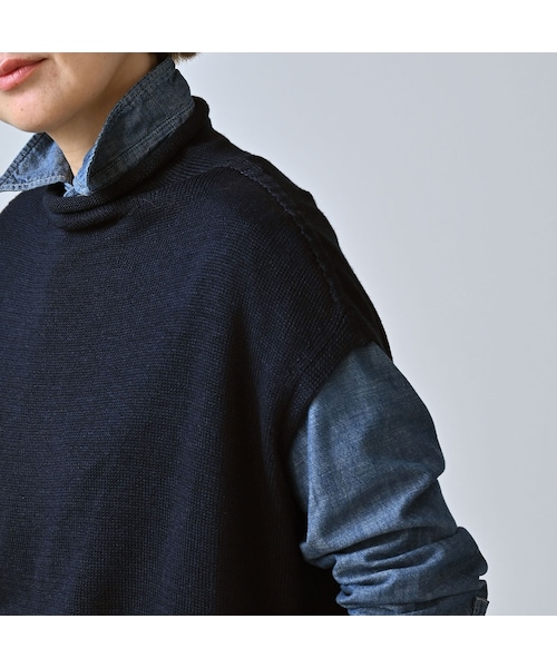 45R（フォーティファイブアール）の「ローゲージ超ガーゼのMベスト（インディゴ）（トップス・レディース・73-影色納戸・00-フリー）」の8枚目の写真