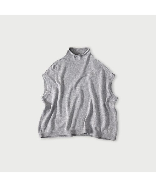 45R（フォーティファイブアール）の「ローゲージ超ガーゼのMベスト（トップス・レディース・05-ホワイトトップ/23-グレートップ/65-グレーカーキトップ/75-ダークネイビー・00-フリー）」の2枚目の写真