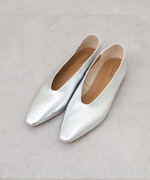 シーナリー　レザーフラットシューズ　シルバー 37 SHENERY（シーナリー）の「フラットシューズ（その他シューズ）」 - WEAR