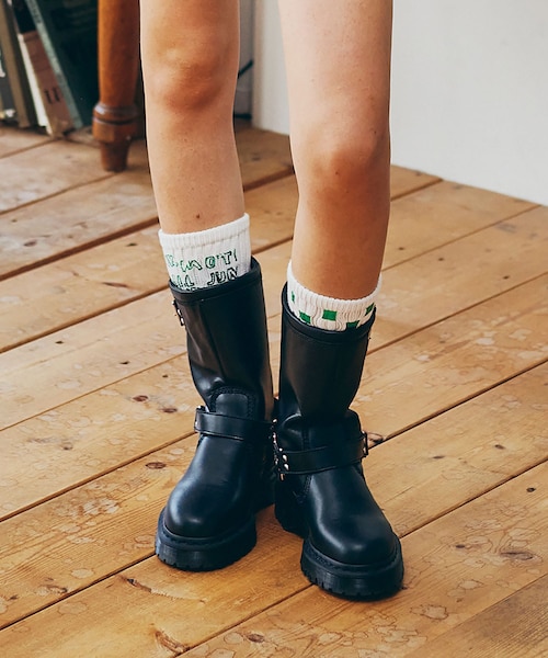 RNA（アールエヌエー）の「【PINK MOTEL】E5218 PM スモールジャンクスタンドソックス（その他・レディース・ホワイト×グリーン/ホワイト×レッドブルー/ブラック×シルバー/ブラック×ゴールドレッド）」の9枚目の写真