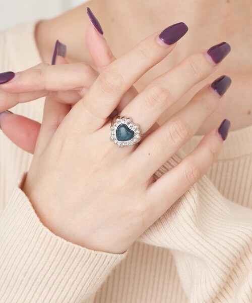 CIAOPANIC TYPY（チャオパニックティピー）の「【yuccA】HEARTSTONEVOLUMERING（リング・レディース・ホワイト/ブルー・ONE）」の2枚目の写真