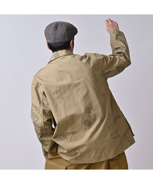 45R（フォーティファイブアール）の「ダック落書きプリントの908カバーオール（ジャケット/アウター・レディース・12-ベージュ・01-XS/02-S/03-M/04-L）」の10枚目の写真