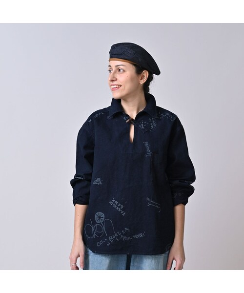 45R(フォーティファイブアール)の「ダック落書きプリントの908ダッファーシャツ(インディゴ)(その他・レディース・73-インディゴ・02-S/04-L)」の5枚目の写真