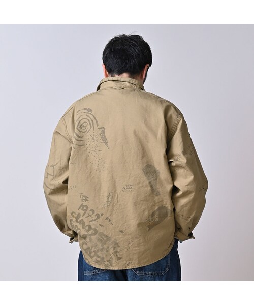 45R(フォーティファイブアール)の「ダック落書きプリントの908ダッファーシャツ(その他・レディース・12-ベージュ・02-S/04-L)」の11枚目の写真