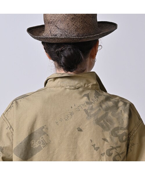 45R(フォーティファイブアール)の「ダック落書きプリントの908ダッファーシャツ(その他・レディース・12-ベージュ・02-S/04-L)」の15枚目の写真