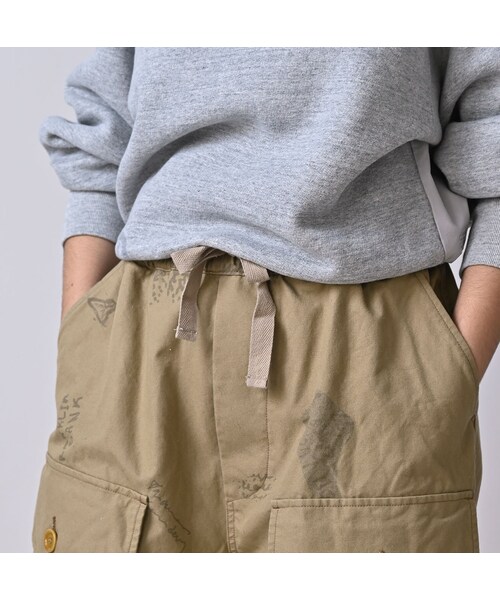45R（フォーティファイブアール）の「ダック落書きプリントの908テントパンツ（パンツ・レディース・12-ベージュ・02-S/04-L）」の13枚目の写真