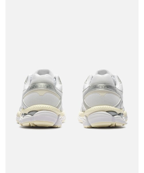 ASICS（アシックス）の「GEL-CUMULUS 16（その他・レディース・other・US 4 ""/ W 5.5/US 4.5 ""/ W 6/US 5 ""/ W 6.5/US 5.5 ""/ W 7/US 6 ""/ W 7.5/US 6.5 ""/ W 8/US 7 ""/ W 8.5/US 7.5 ""/ W 9）」の3枚目の写真