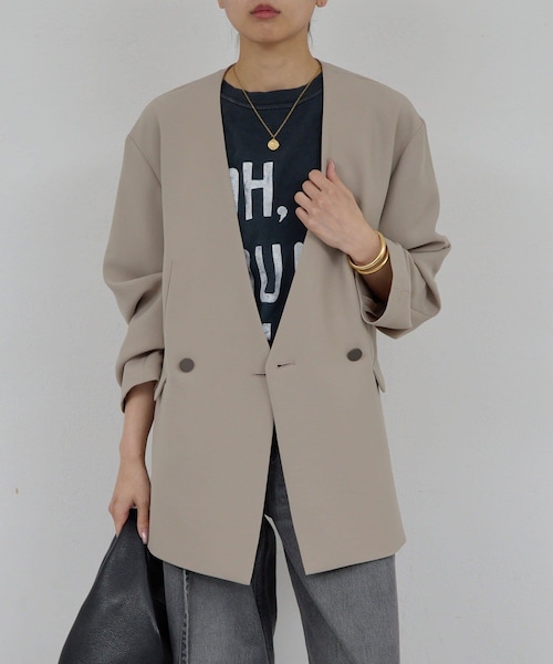 GALLARDAGALANTE（ガリャルダガランテ）の「【リニューアル！】ジャージーノーカラージャケット（ノーカラージャケット・レディース・ブラック/グレージュ・0/1）」の2枚目の写真