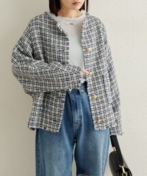 Omekashi（オメカシ）の「ノーカラーツイードジャケット（ノーカラー