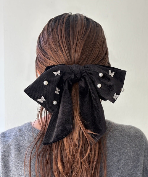 Lattice（Lattice）の「バタフライモチーフ付きベロアバレッタ（バレッタ/ヘアクリップ・レディース・アイボリー/ブラック・FREE）」の2枚目の写真